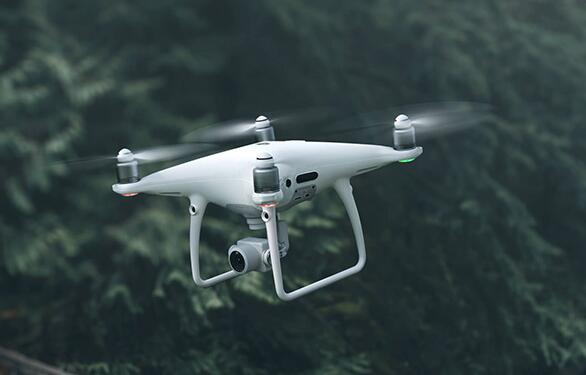 无人机培训定制课程与普通培训课程相比有何优势